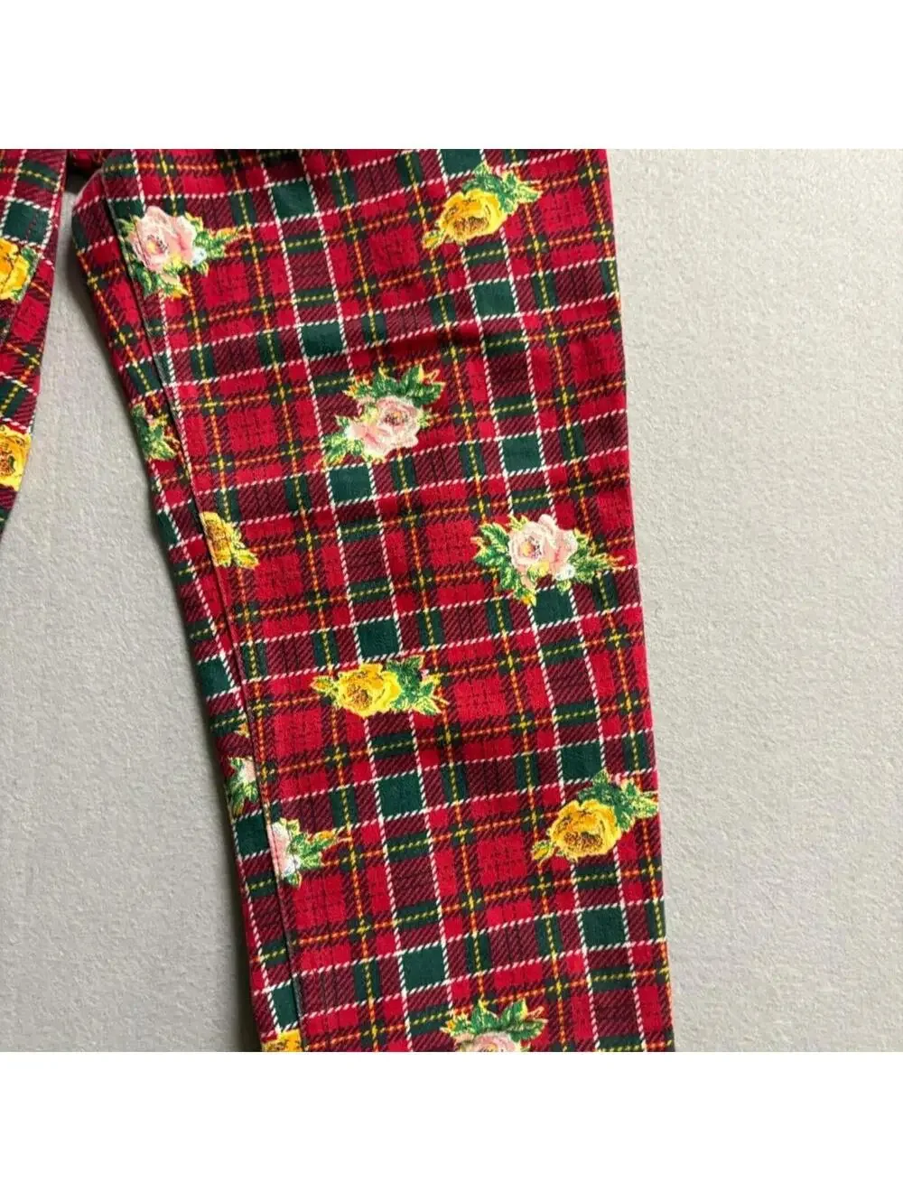 Vintage Gap Denim Plaid Floral Jeans Womens 26 Red Tartan Rose Print 90s - Picture 2 of 11